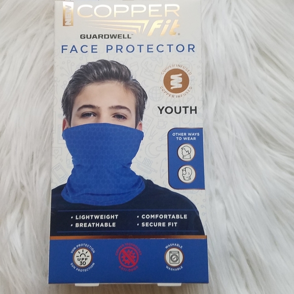 🆕️Coopper Fit Face Mask Protector 3 Pieces AGES8+ - Picture 2 of 10
